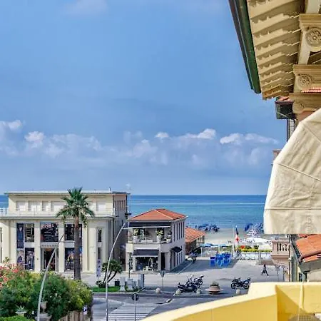 Hotel Playa Viareggio